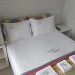 MANSÃO TENÓRIO - Suítes, Estudio ou Cobertura Pé na Areia