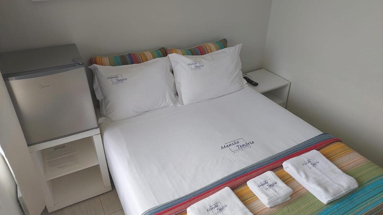 Casa de hóspedes Mansao Tenorio - Suites, Estudio Ou Cobertura Pe Na Areia *
