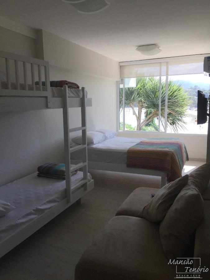 Mansao Tenorio - Suites, Estudio Ou Cobertura Pe Na Areia Casa de hóspedes Ubatuba